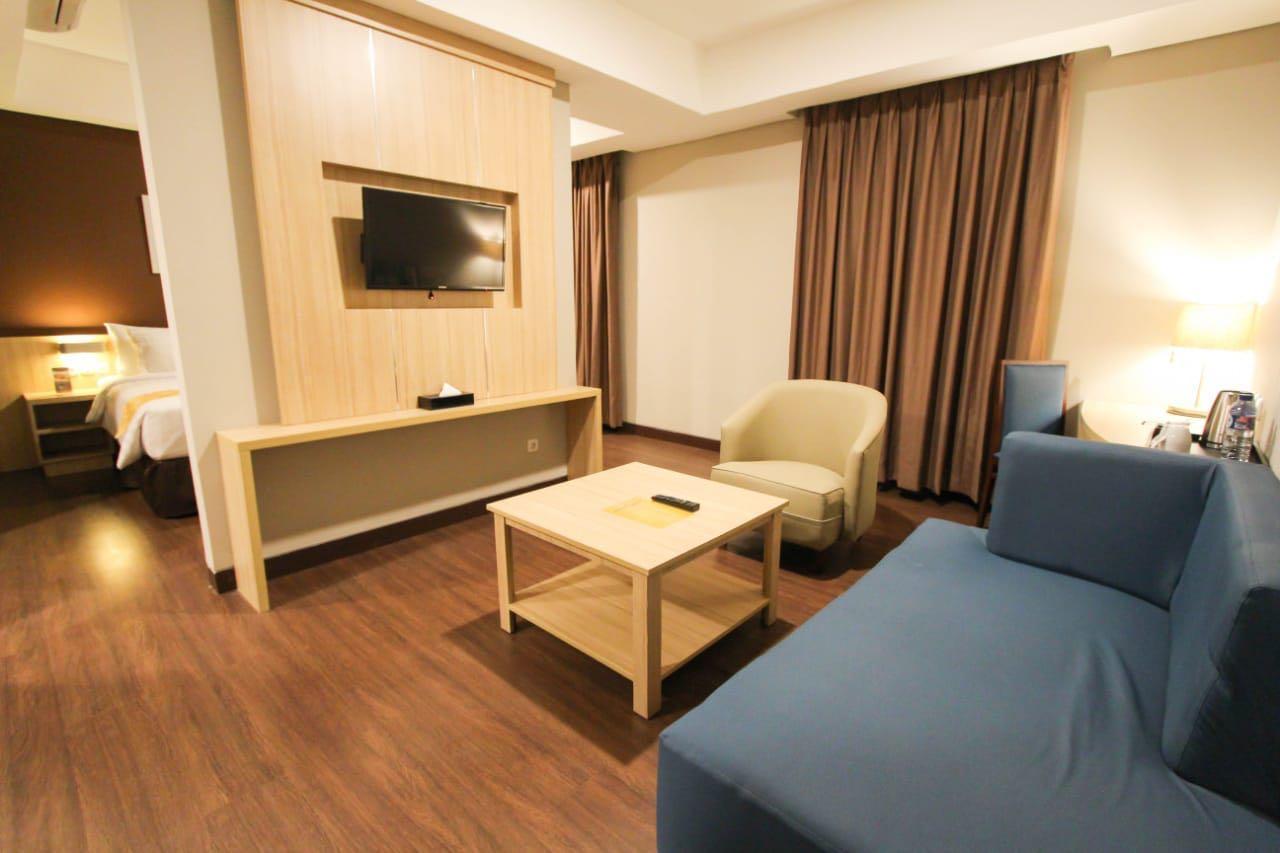 Anara Sky Kualanamu Hotel Medan Exterior foto