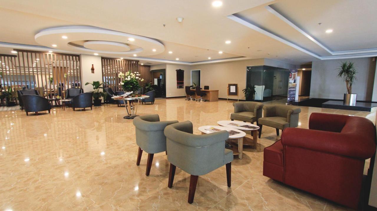 Anara Sky Kualanamu Hotel Medan Exterior foto